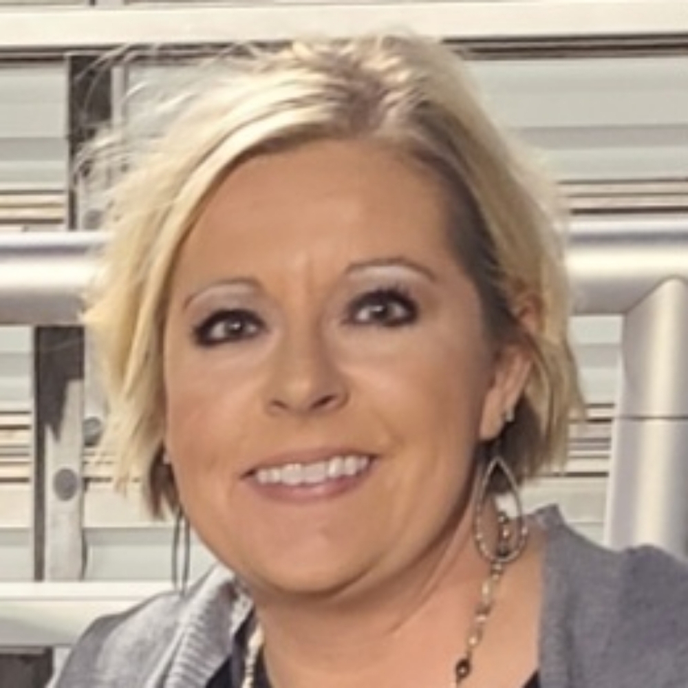Meet your Posher, Nikki russell